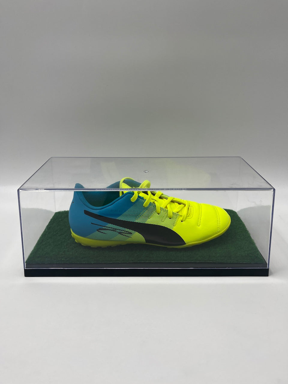 Fußballschuh Emre Can signiert Autogramm Bundesliga Puma BVB