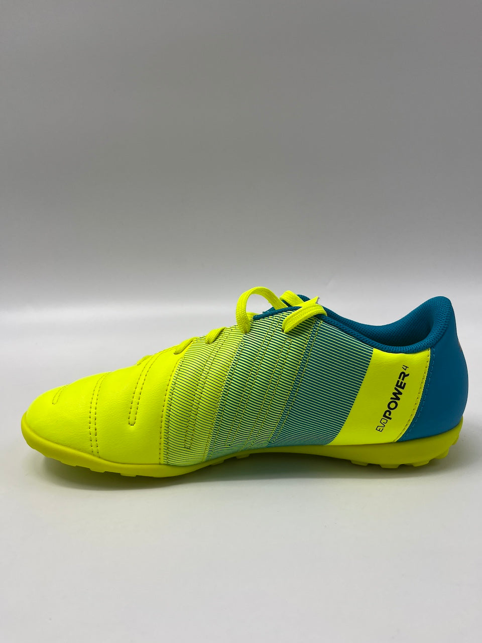Fußballschuh Emre Can signiert Autogramm Bundesliga Puma BVB