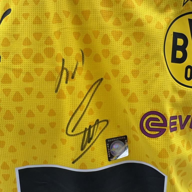 Borussia Dortmund Trainingsshirt Salih Özcan und Julian Reyerson signiert Puma COA Autogramm L