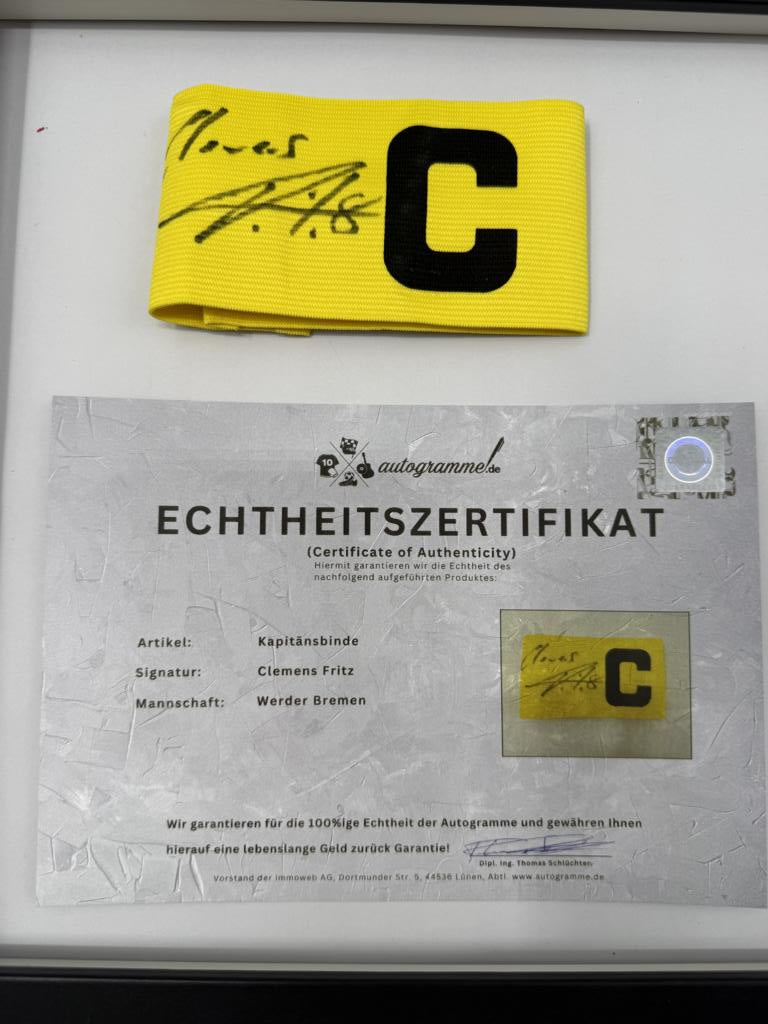 Kapitänsbinde Clemens Fritz signiert im Rahmen Werder Bremen COA Fußball