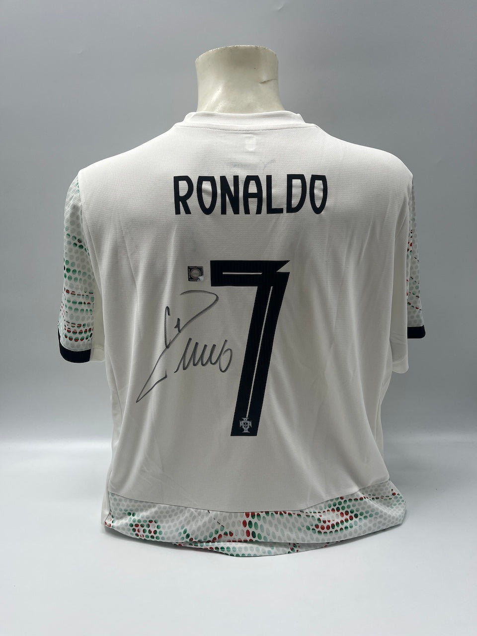 Portugal Trikot Cristiano Ronaldo signiert Autogramm COA Fußball XL