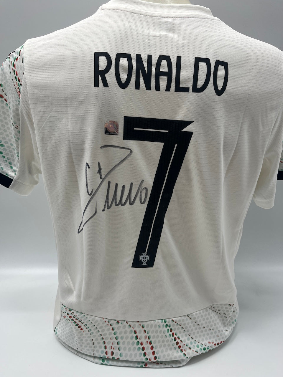 Portugal Trikot Cristiano Ronaldo signiert Autogramm COA Fußball M