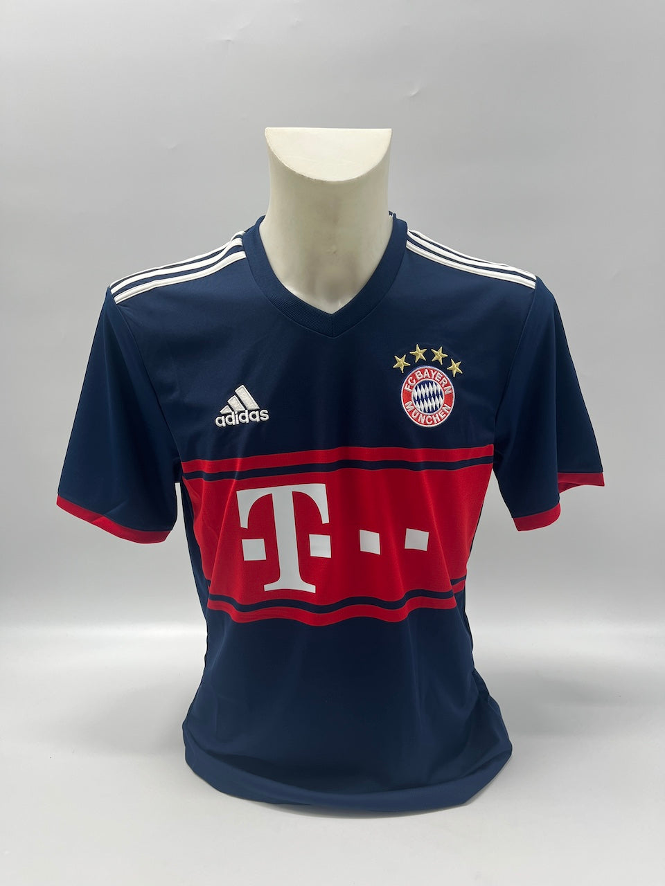 Bayern Munich jersey Juan Bernat signed autographs Adidas M