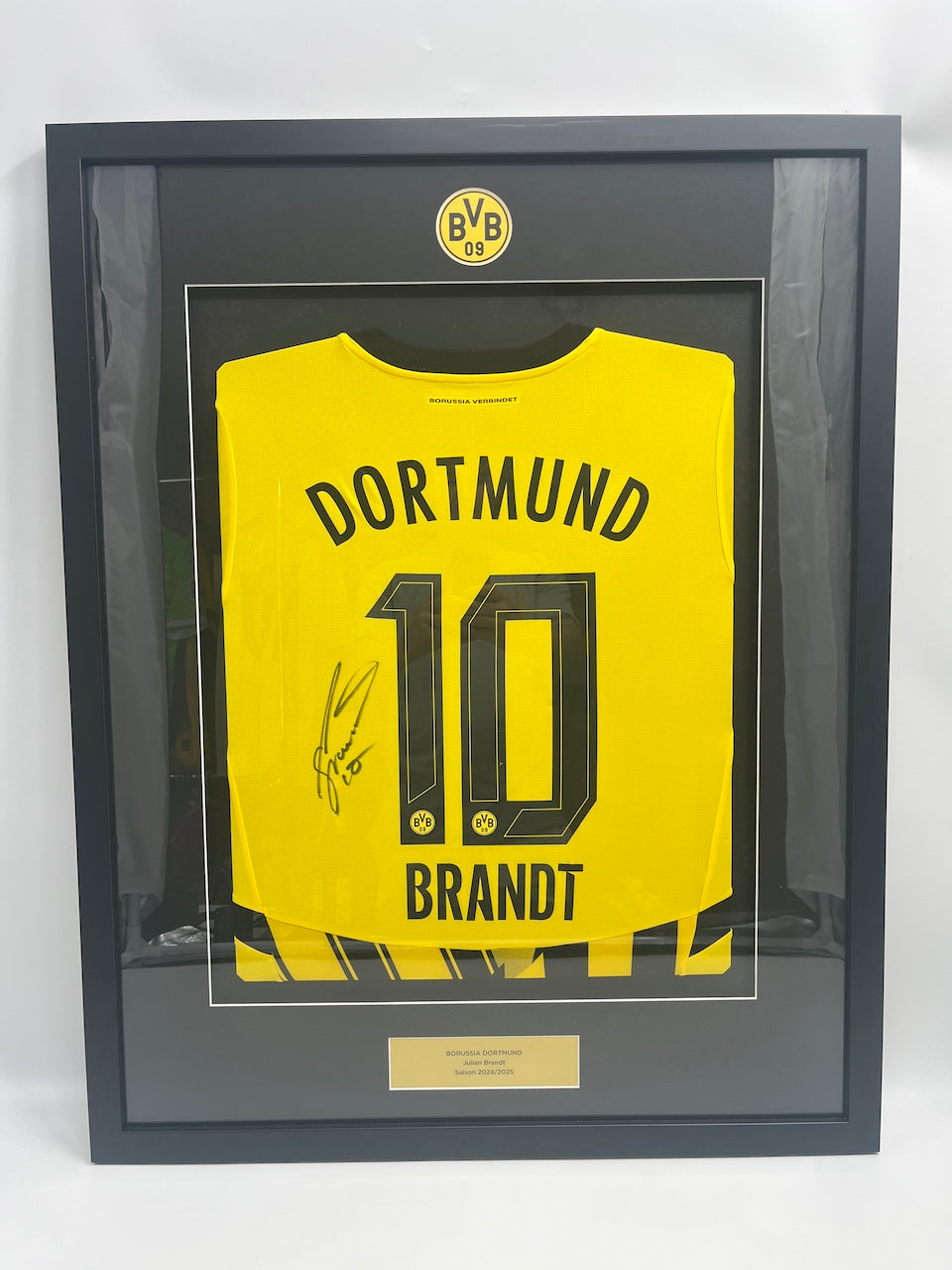Borussia Dortmund jersey Julian Brandt signed in the frame Puma BVB