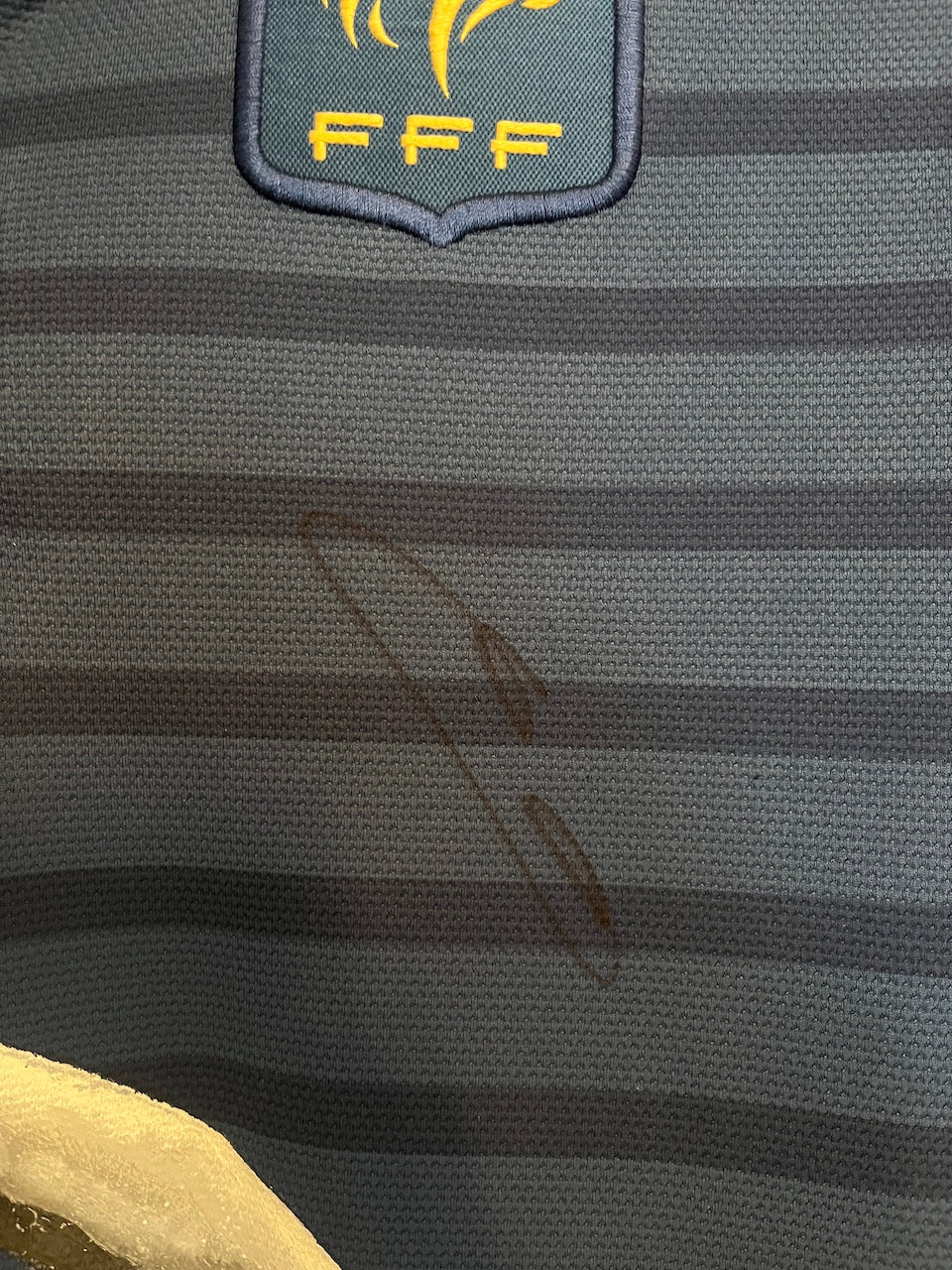 France jersey portrait of Franck Ribery, hand-painted and signed, Nike XL