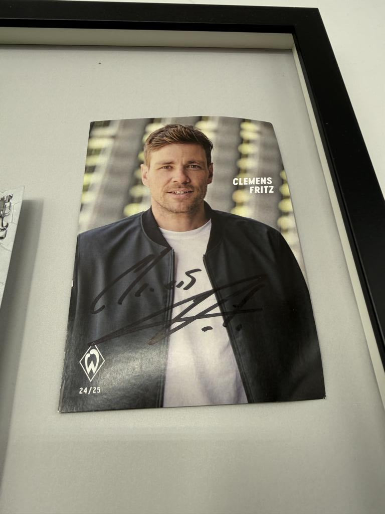 Kapitänsbinde Clemens Fritz signiert im Rahmen Werder Bremen COA Fußball