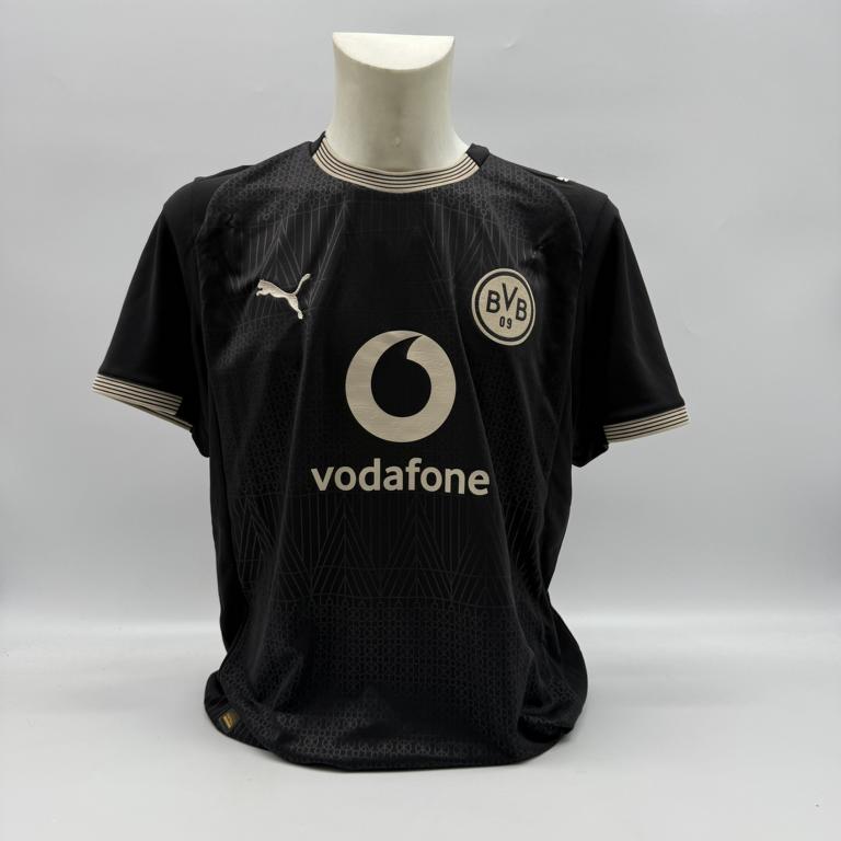 Borussia Dortmund Sondertrikot signiert Julian Brandt BVB Puma Autogramm L