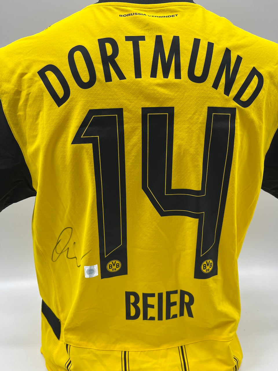 Borussia Dortmund Authentic Jersey Maximilian Beier signed BVB Puma M