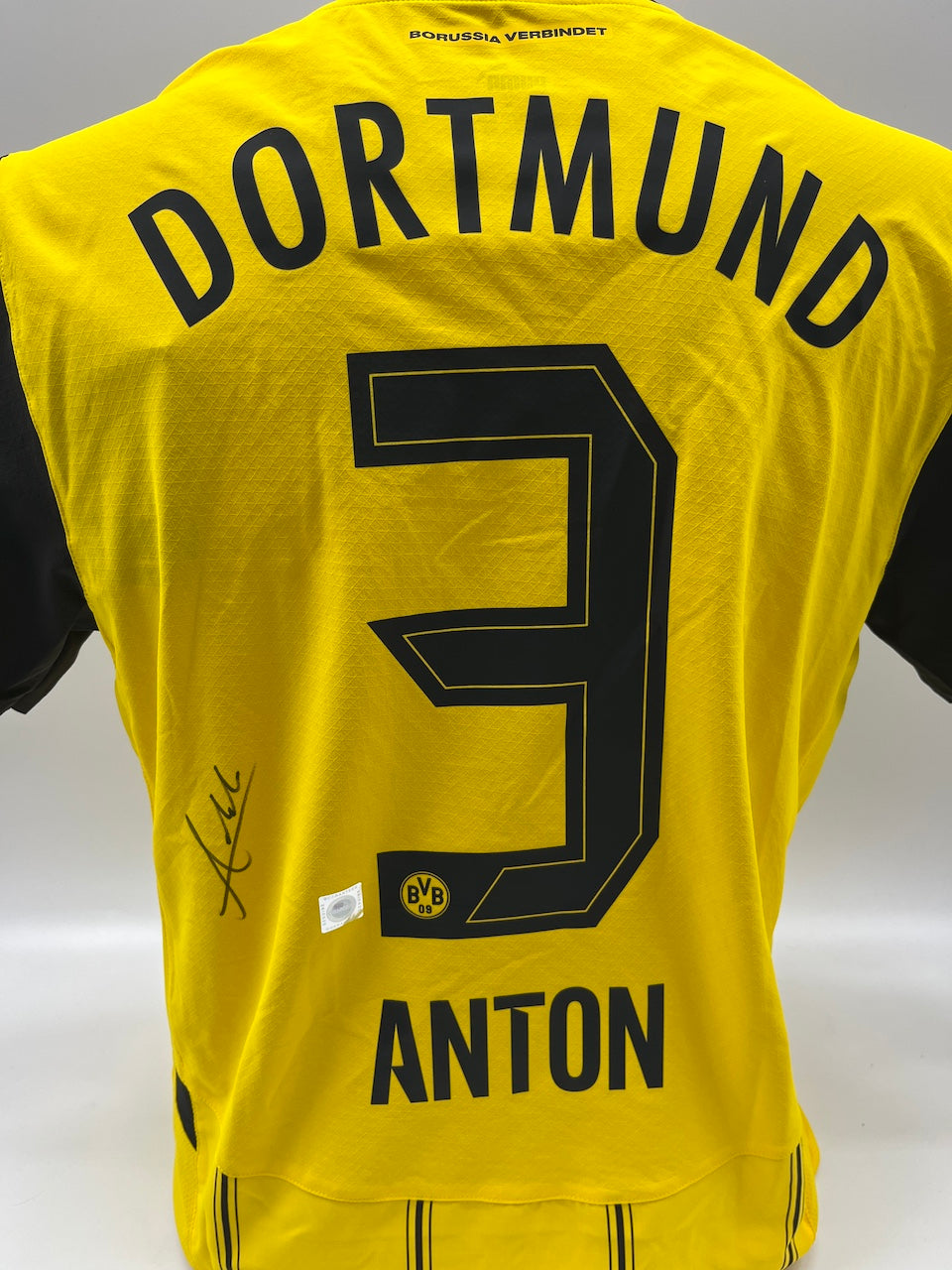 Borussia Dortmund Authentic Jersey Waldemar Anton signed BVB Puma M