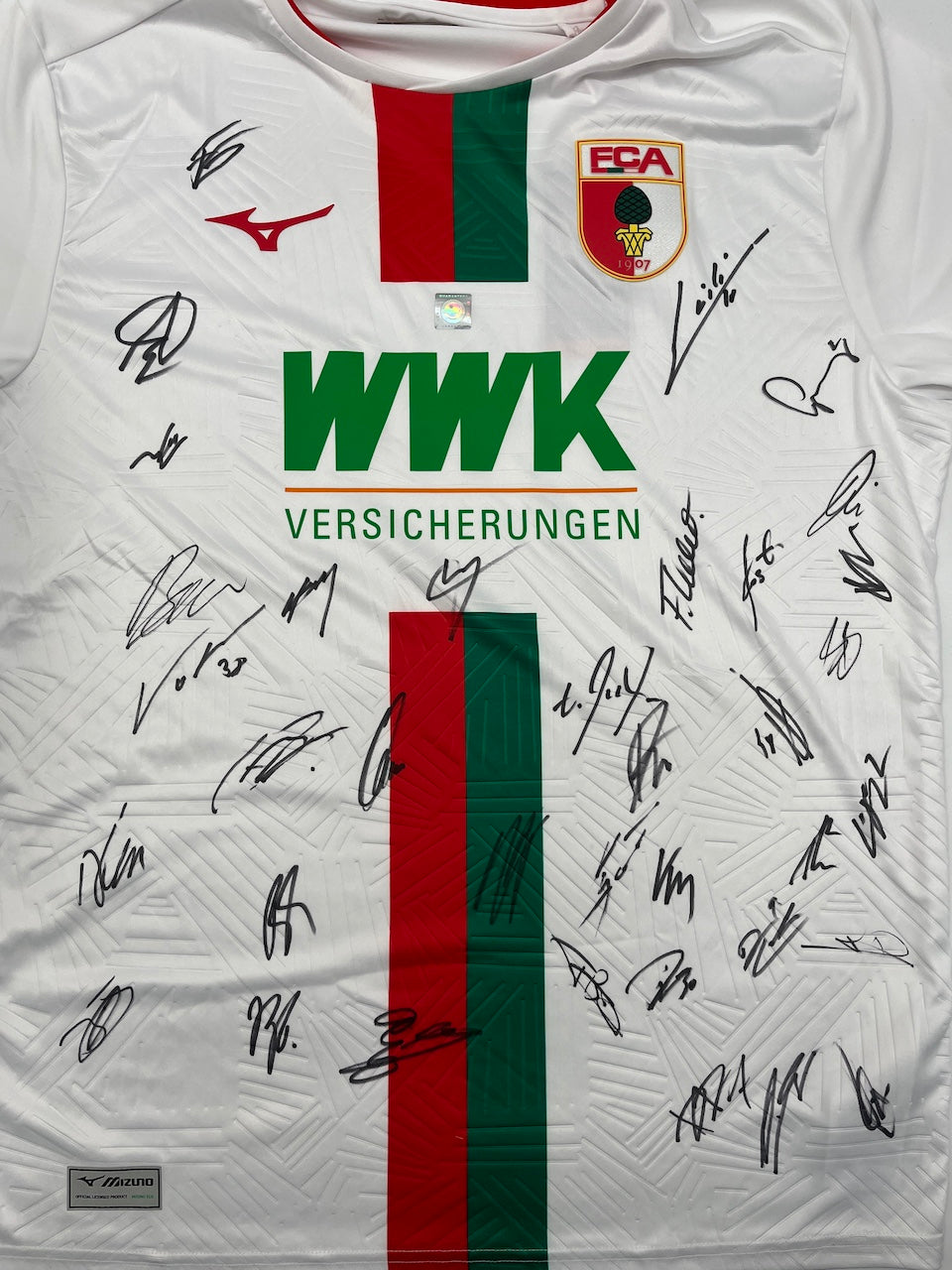 FC Augsburg Jersey 2023/2024 Team Signed COA Bundesliga L