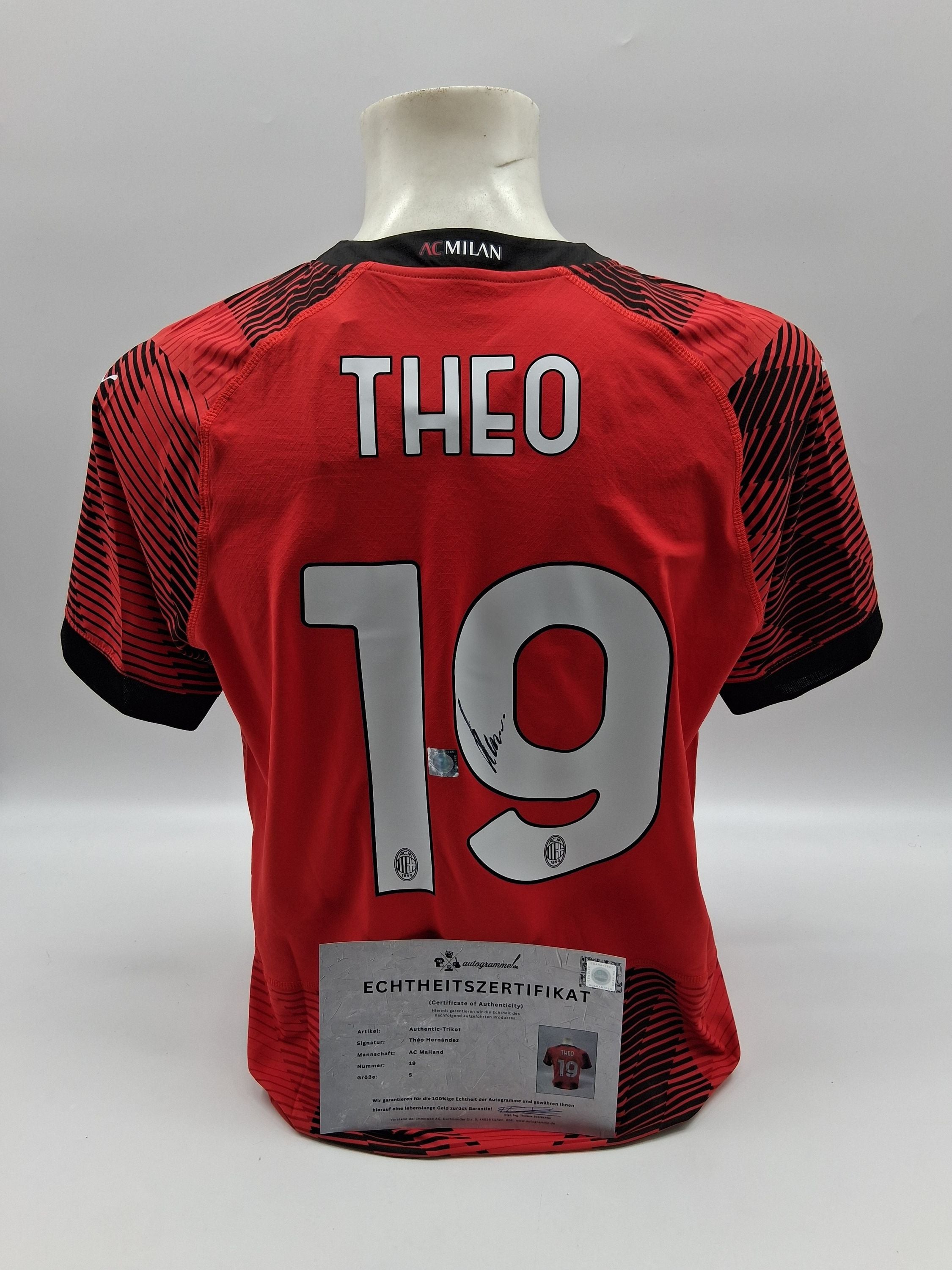 AC Mailand Authentic-Trikot Theo Hernandez signiert Autogramm Puma COA S