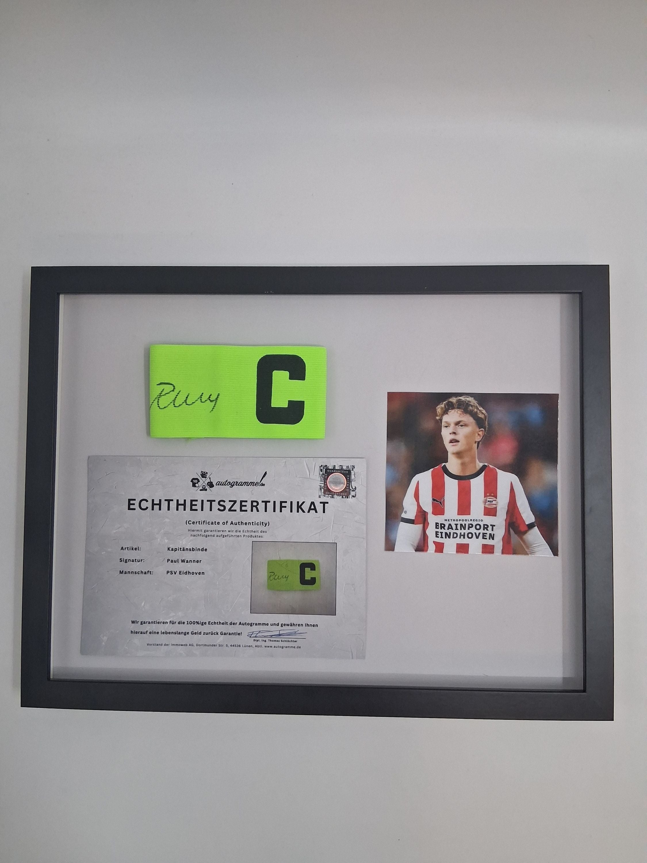 Kapitänsbinde Paul Wanner signiert im Rahmen PSV Eindhoven Autogramm Niederlande
