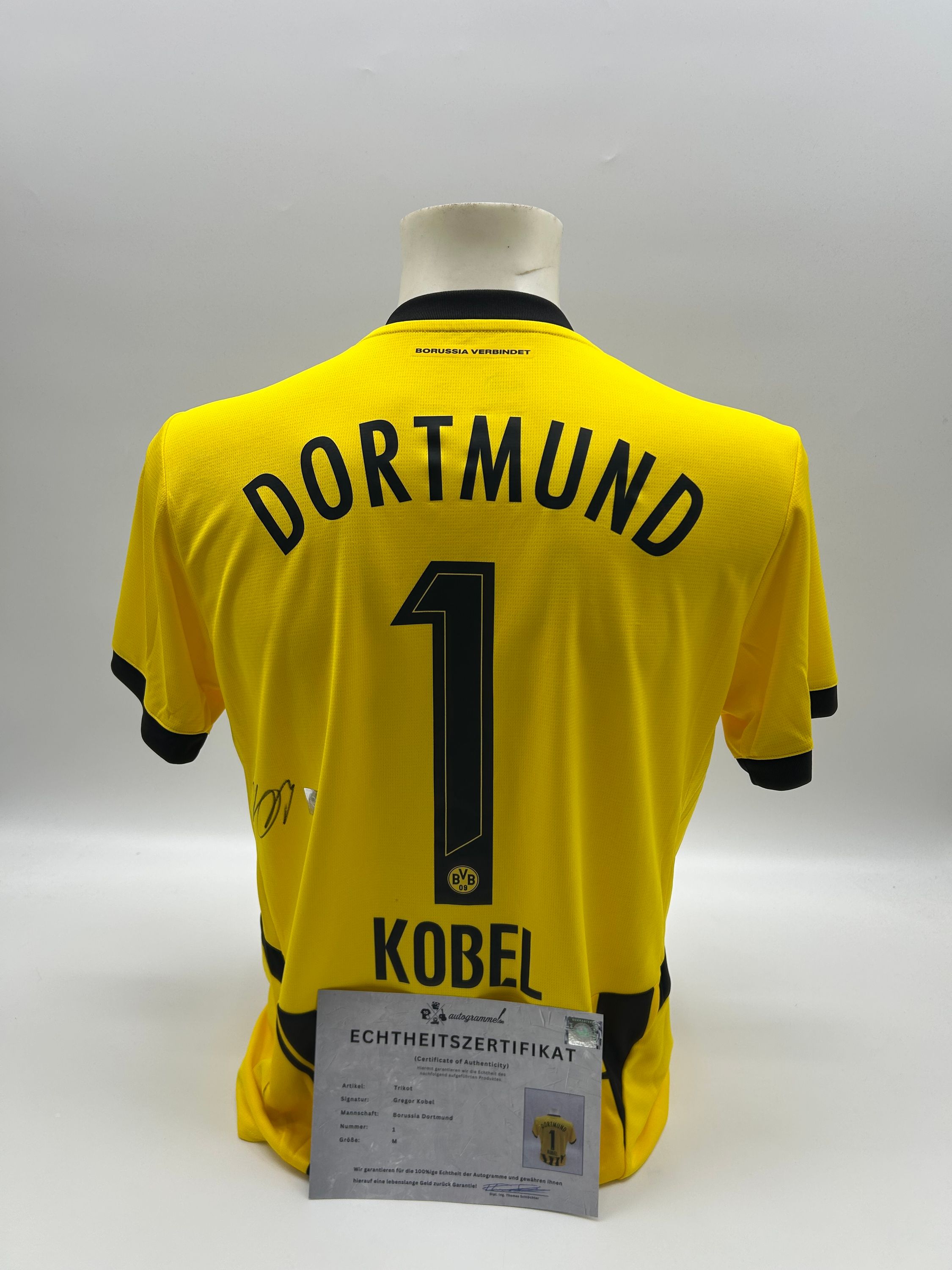 Borussia Dortmund jersey signed by Gregor Kobel, autographed BVB Puma M