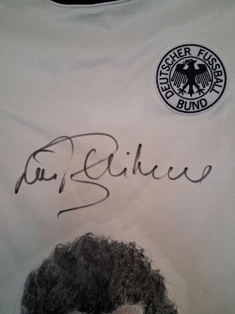 DFB Trikot Portrait Paul Breitner handgemalt und signiert S