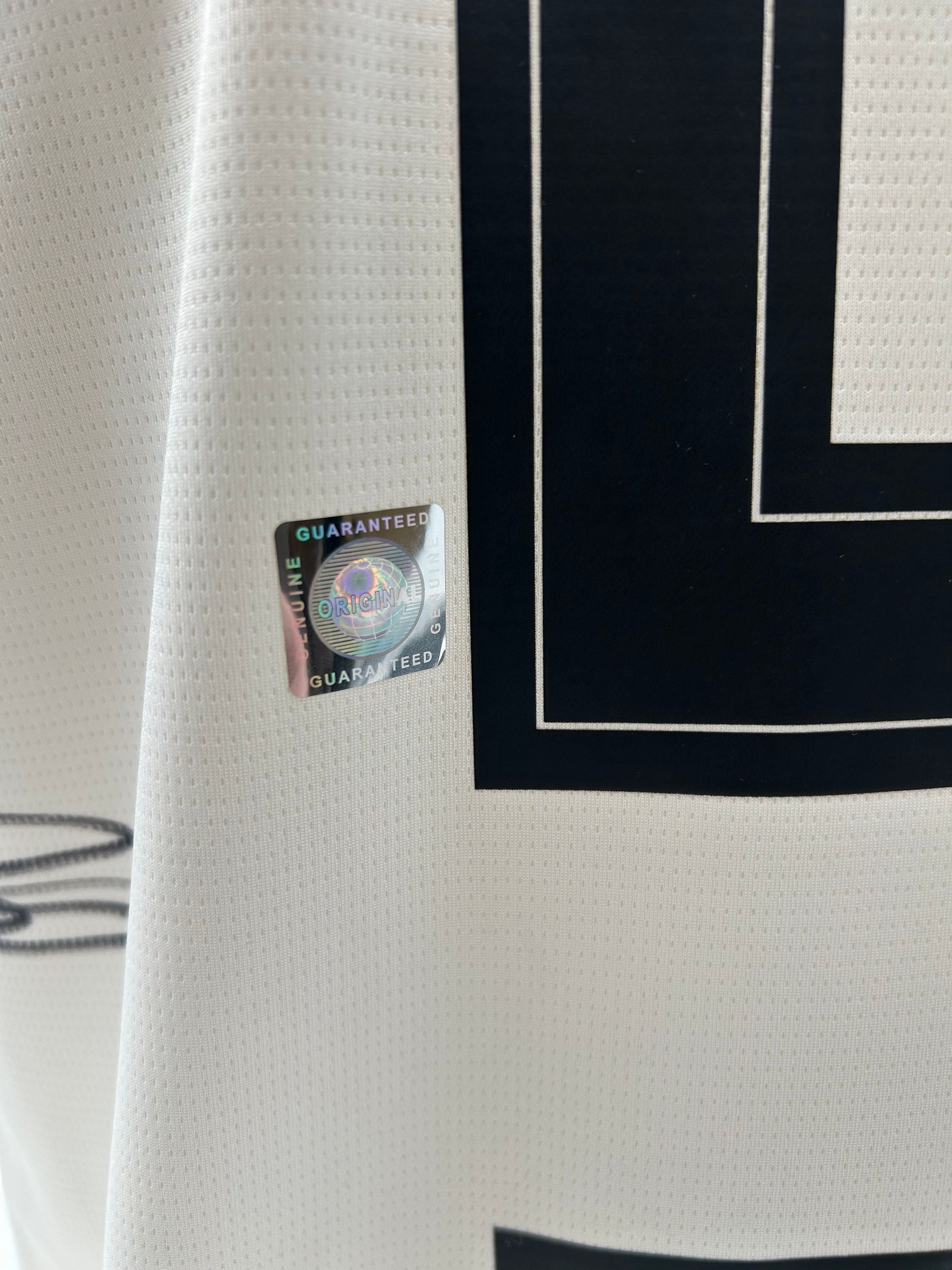 Borussia Dortmund jersey Ramy Bensebaini signed autograph BVB Puma M