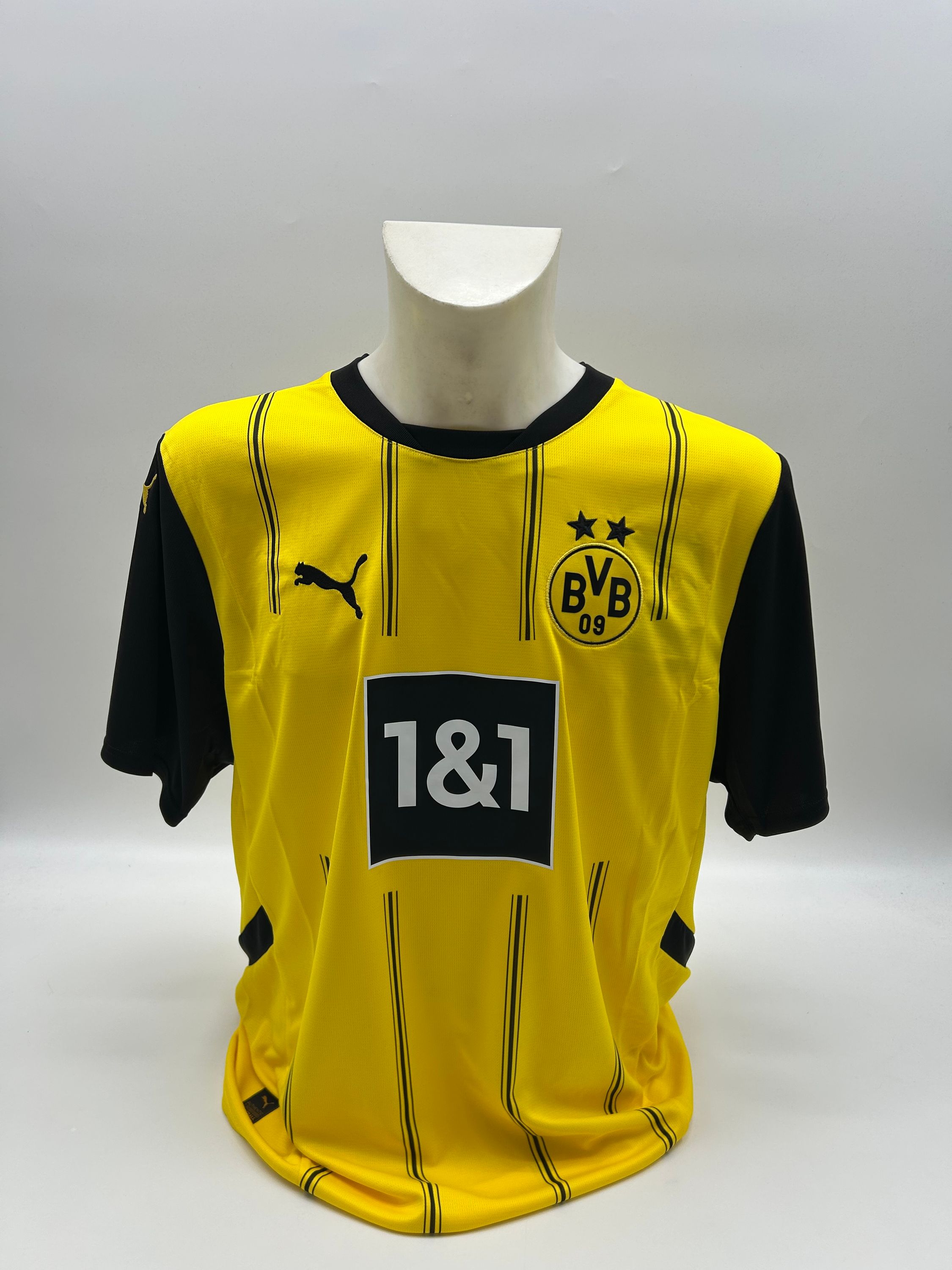 Borussia Dortmund jersey signed by Waldemar Anton, BVB autograph, Puma XL