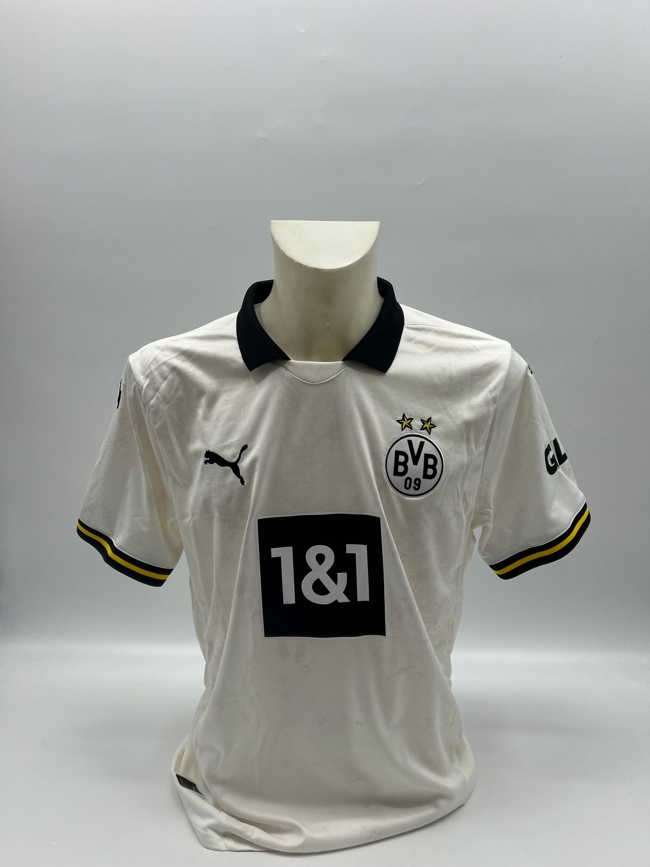 Borussia Dortmund jersey pascal large signed autograph puma l