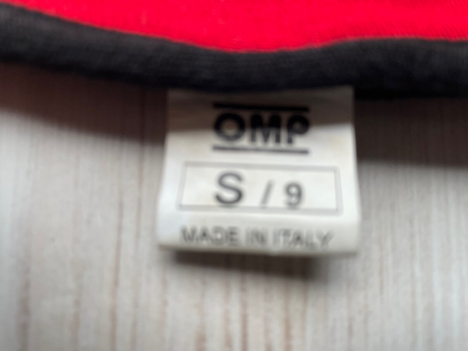 Giancarlo Fisichella Formula 1 original worn driver gloves signed