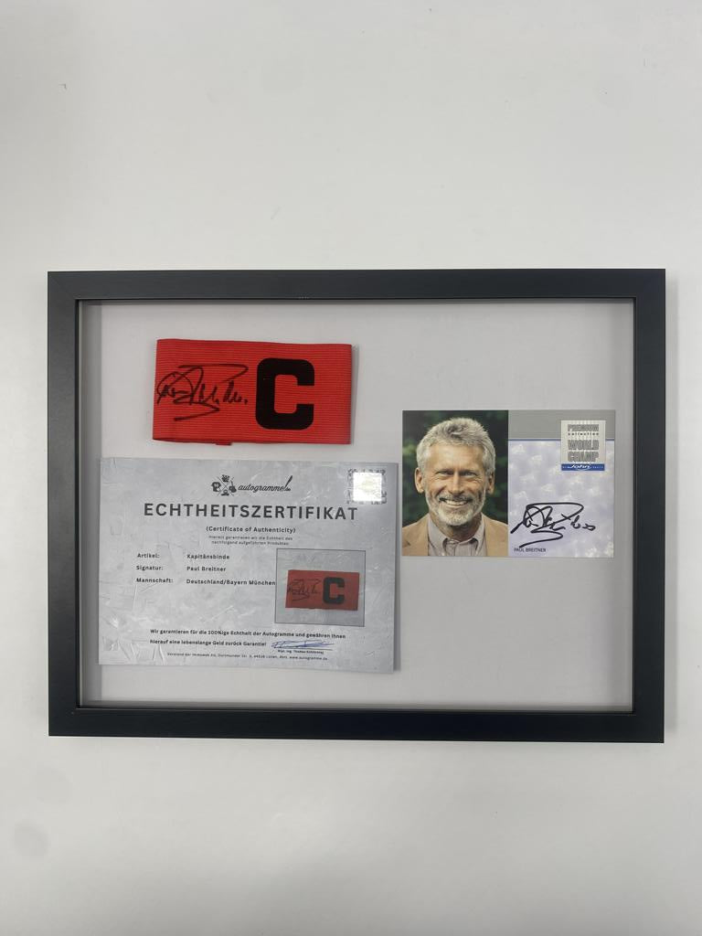Kapitänsbinde Paul Breitner signiert im Rahmen DFB Fußball Autogramm COA