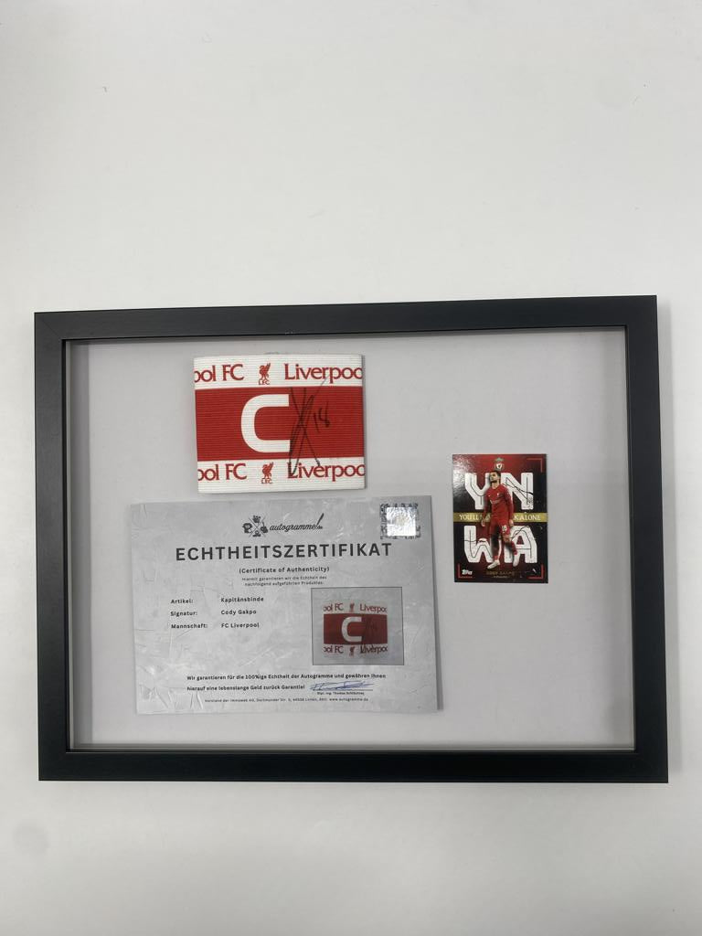 Kapitänsbinde Cody Gakpo signiert im Rahmen FC Liverpool Autogramm COA Fußball