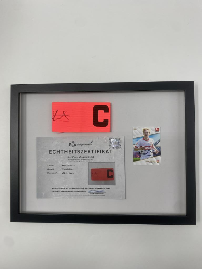 Kapitänsbinde Frans Krätzig signiert im Rahmen VFB Stuttgart Fußball Autogramm