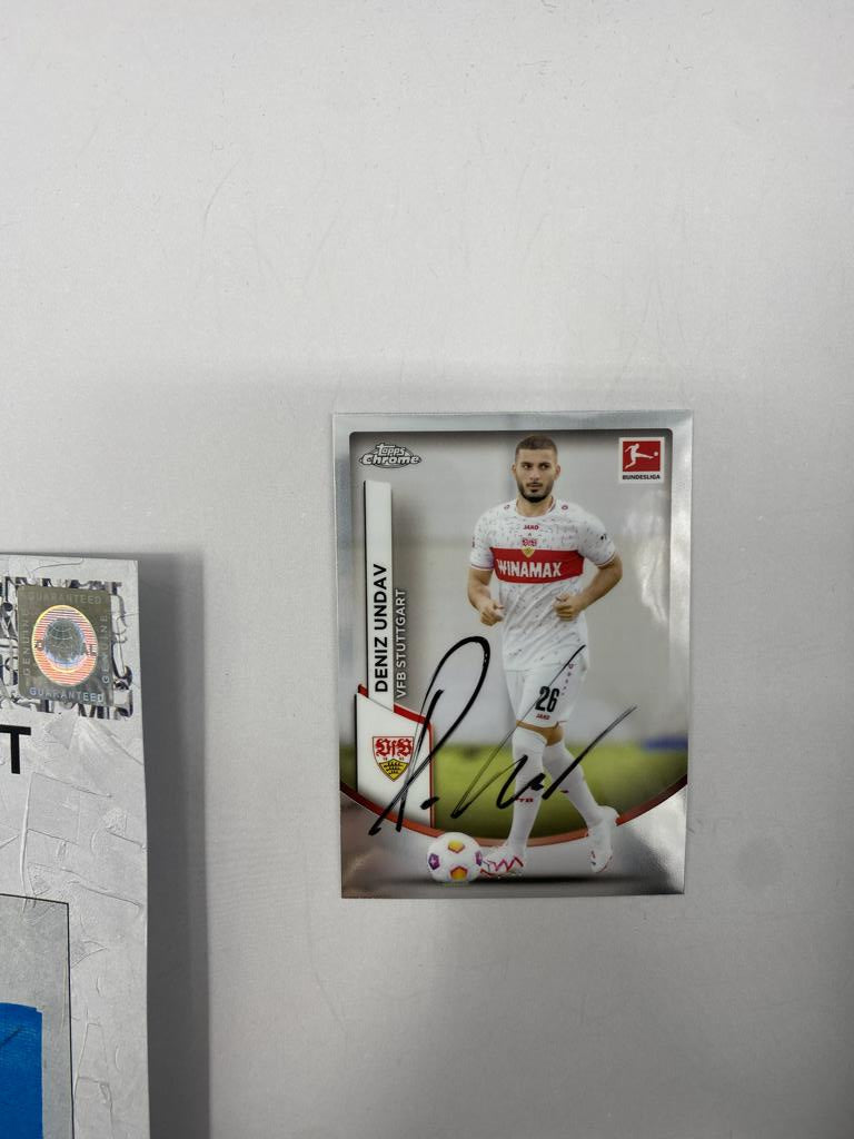 Kapitänsbinde Deniz Undav signiert im Rahmen VFB Stuttgart Fußball Autogramm