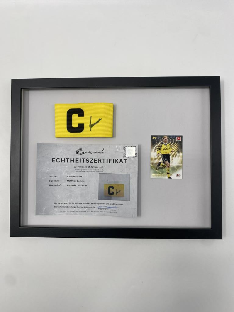 Kapitänsbinde Matthias Sammer signiert im Rahmen Borussia Dortmund COA