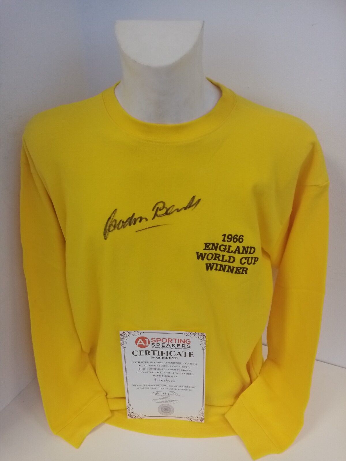 England replica goalkeeper jersey 1966 Gordon Banks signed wembley coa new l