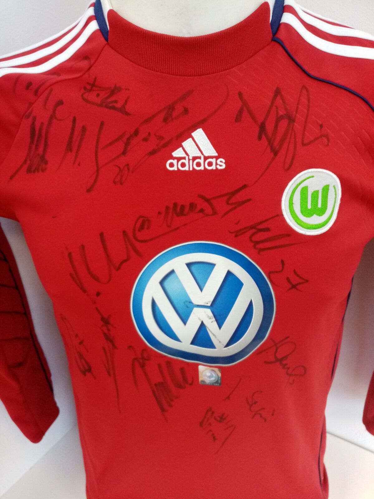 VfL Wolfsburg goalkeeper jersey 2013/2014 team signed adidas bundesliga wolves 152