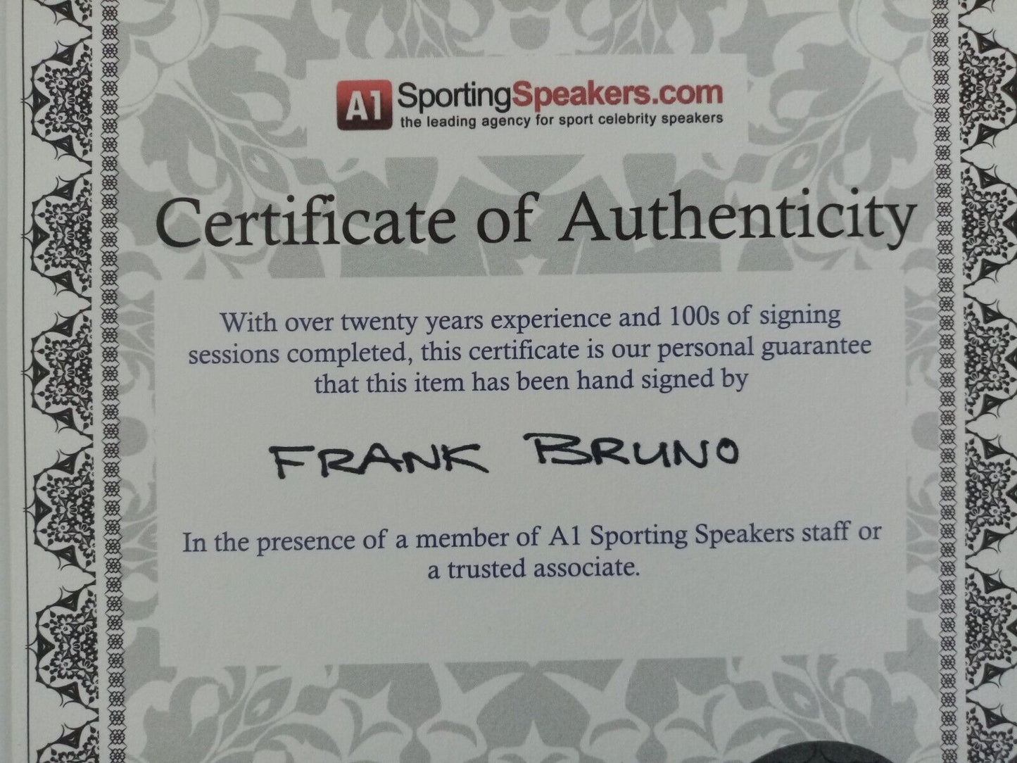 Boxing glove Frank Bruno signed England signature autograph boxing bbe coa