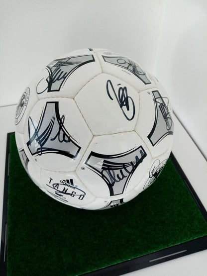 Football team signed World Cup 1998 in showcase dfb autograph adidas signature COA