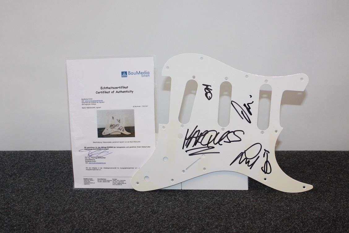 Guitar plate, Marquess signed, music, autograph, new, charts, collect, song