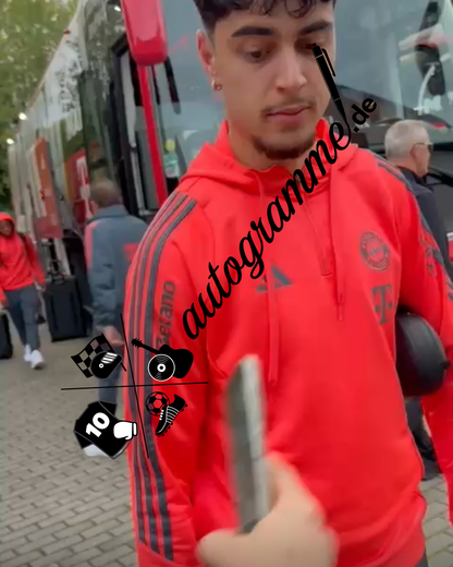 Bayern München Trikot Aleksandar Pavlovic signiert Autogramm Adidas COA M