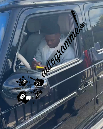 Captain's armband signed by Nuno Mendes in the PSG COA frame