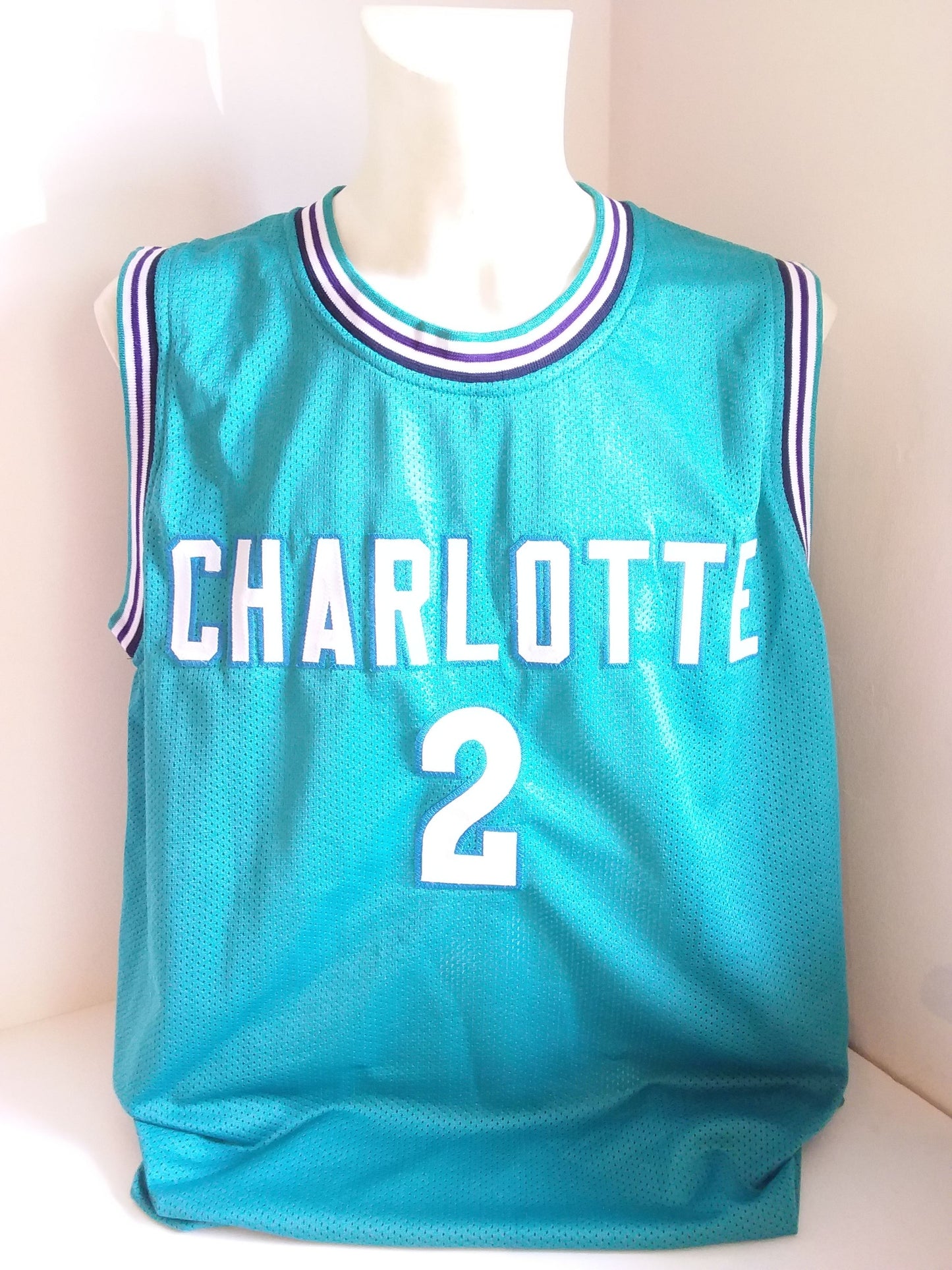 Basketball Jersey Larry Johnson signed NBA New Charlotte USA COA XL