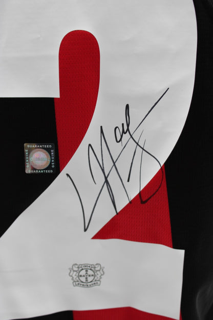 Bayer Leverkusen 2026/2027 Trikot Edmond Tapsoba signiert zertifiziert M