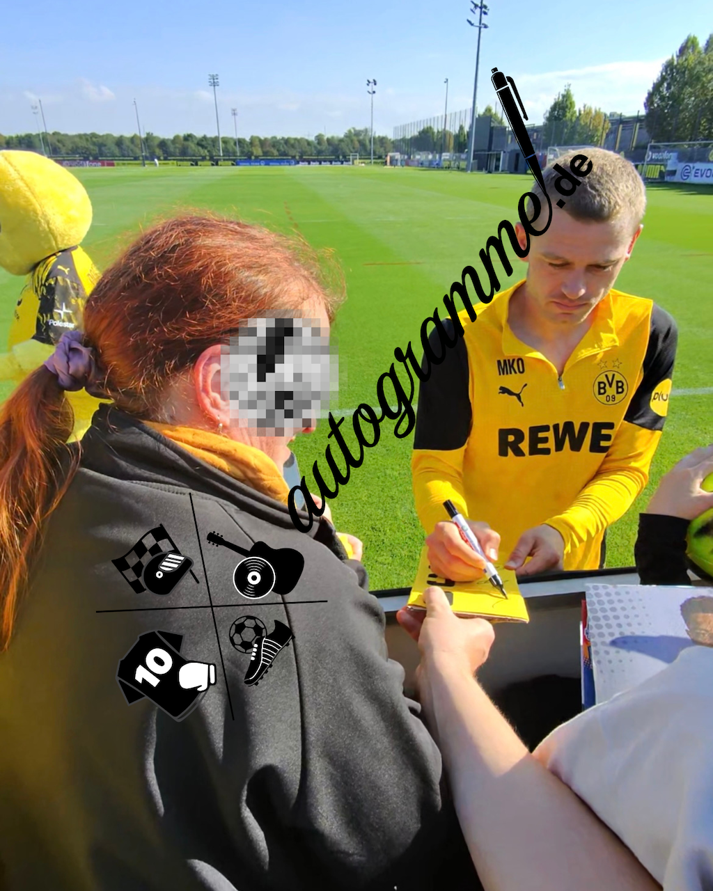 Kapitänsbinde Julian Ryerson signiert im Rahmen Borussia Dortmund COA