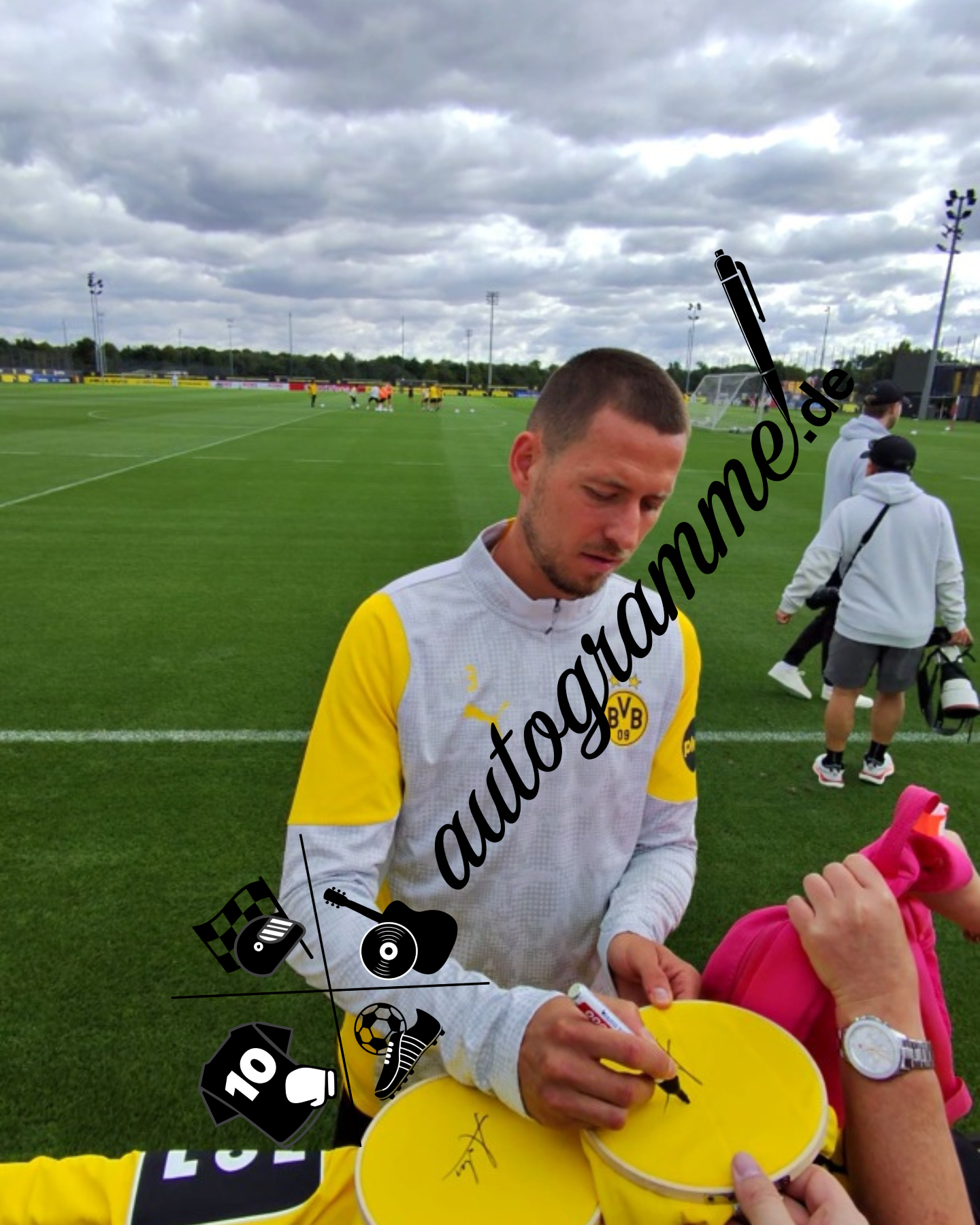 Borussia Dortmund Authentic Jersey Waldemar Anton signed BVB Puma M