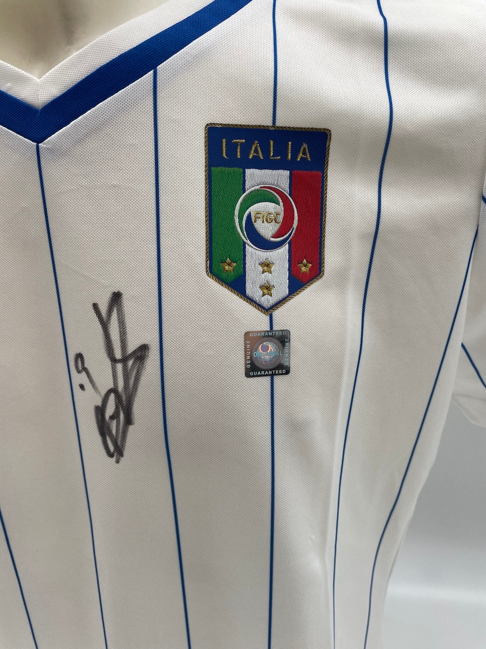 Italy women's jersey Leonardo Bonucci signed autograph Puma L