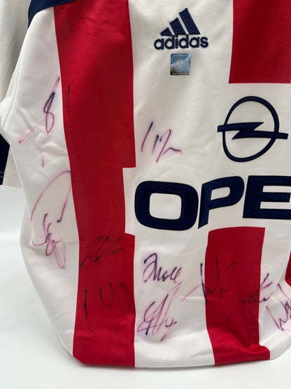 Bayern Munich jersey 2000/2001/2002, team signed, autographed, Adidas, XL