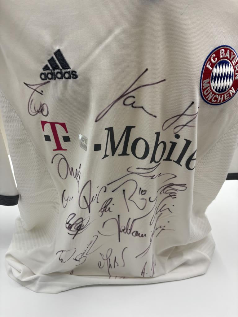 Bayern München Trikot 2004/2005 2005/2006 Teamsigniert COA Adidas XXL