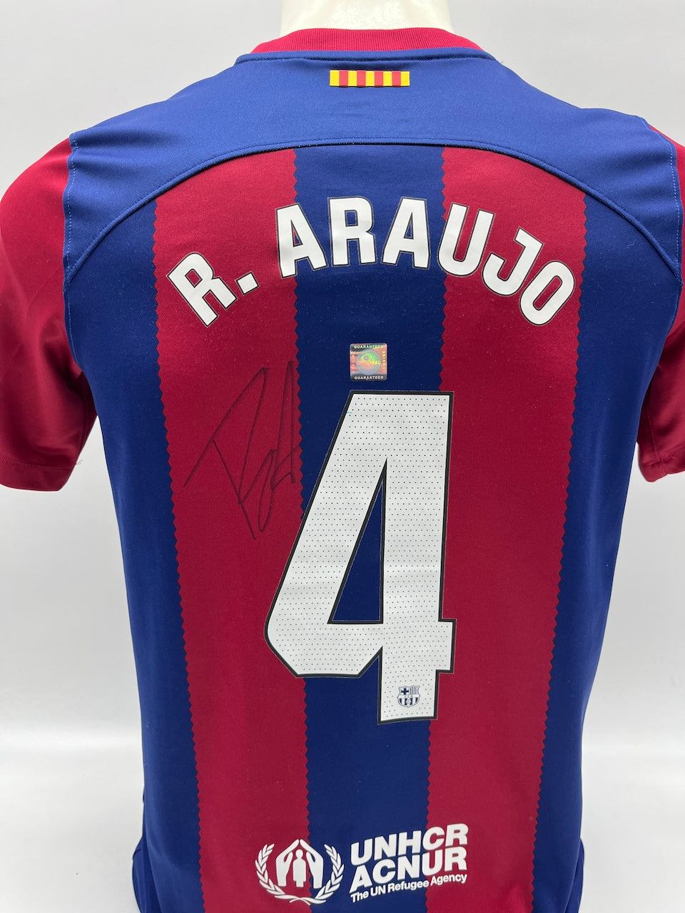 FC Barcelona jersey Ronald Araujo signed autograph Nike 176 FC Barcelona jersey Ronald Araujo signed autograph Nike 176