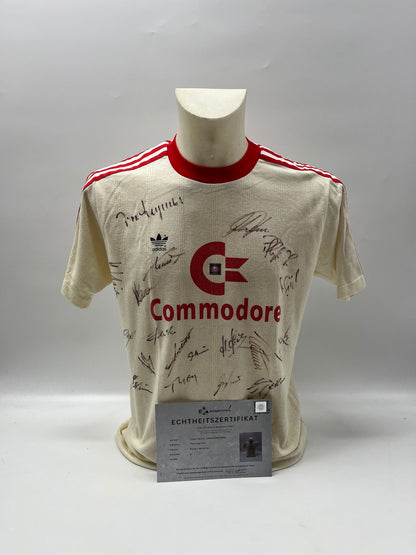 Bayern Munich jersey 1984/1985/1986, team signed, autographed, Adidas size L