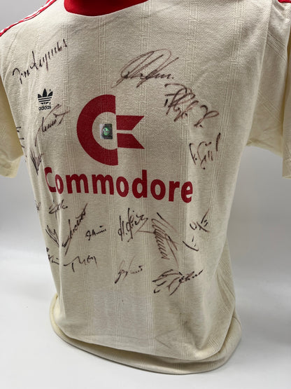 Bayern Munich jersey 1984/1985/1986, team signed, autographed, Adidas size L