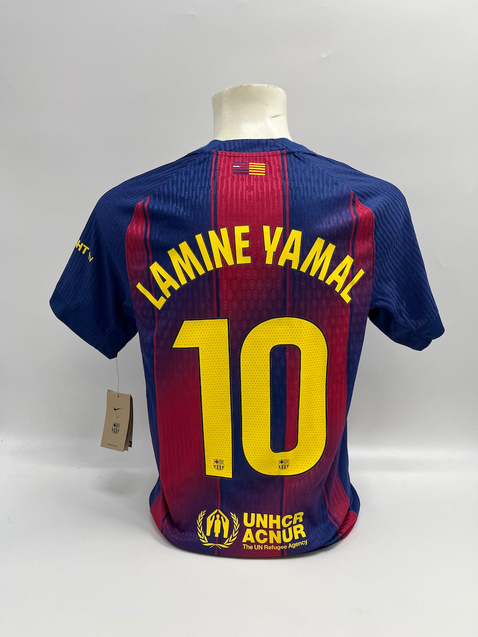 Limited edition Barcelona x Play Ed Sheeran jersey, size S 318/1899