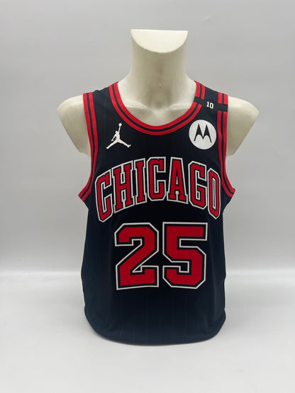 Matchworn Chicago Bulls Trikot getragen von Dalen Lee Terry 09.04.2025