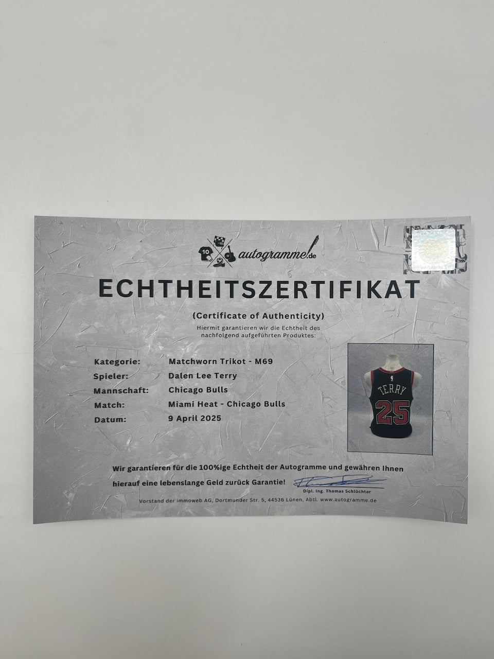 Matchworn Chicago Bulls Trikot getragen von Dalen Lee Terry 09.04.2025