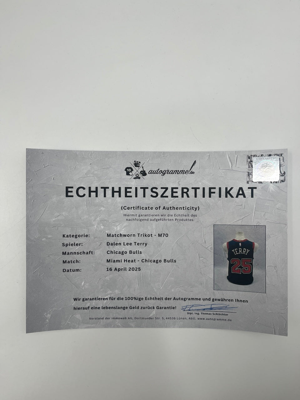 Matchworn Chicago Bulls Trikot getragen von Dalen Lee Terry 16.04.2025