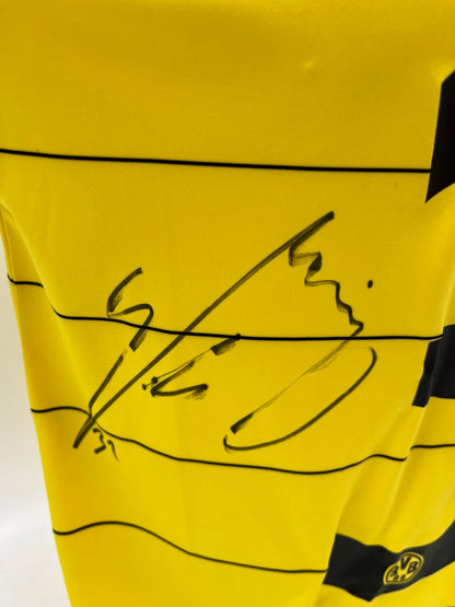 Borussia Dortmund jersey signed by Mario Götze, BVB Kappa M