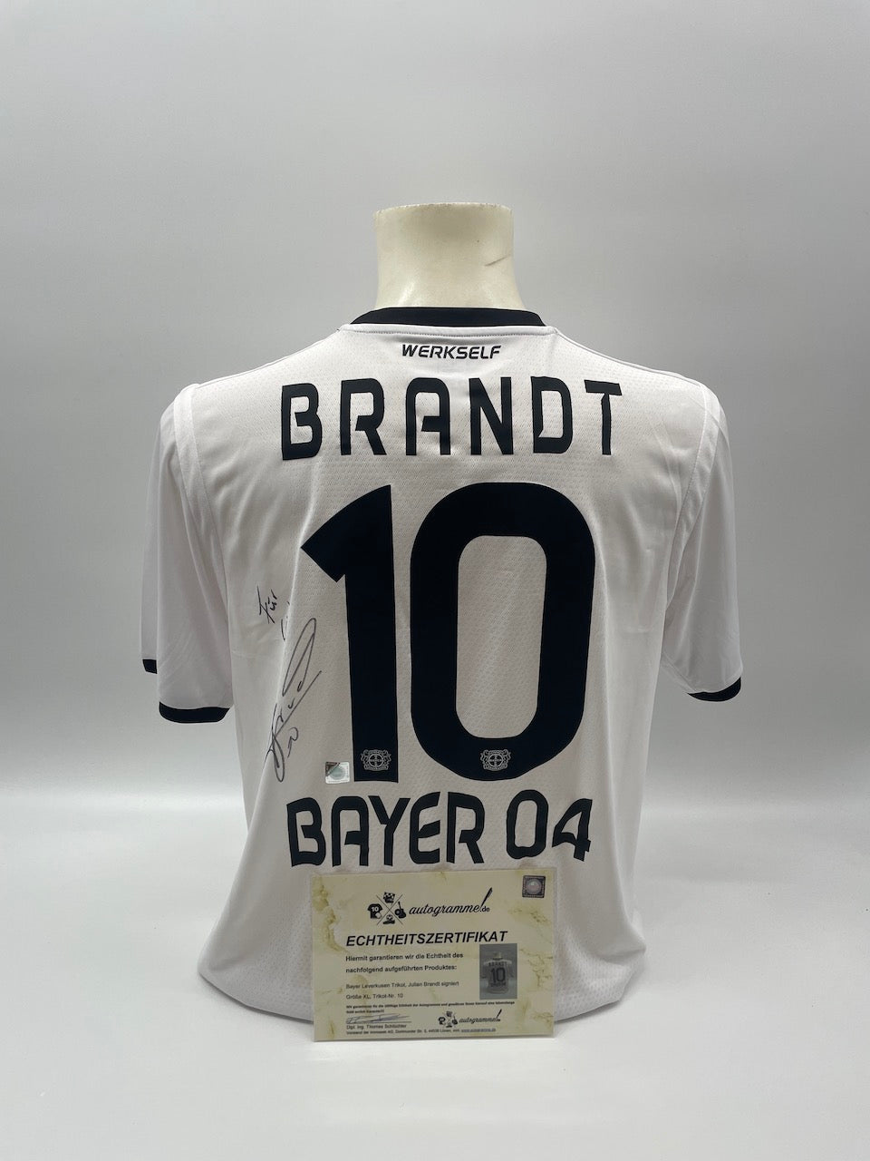 Bayer Leverkusen jersey Julian Brandt signed autograph Bundesliga New XL